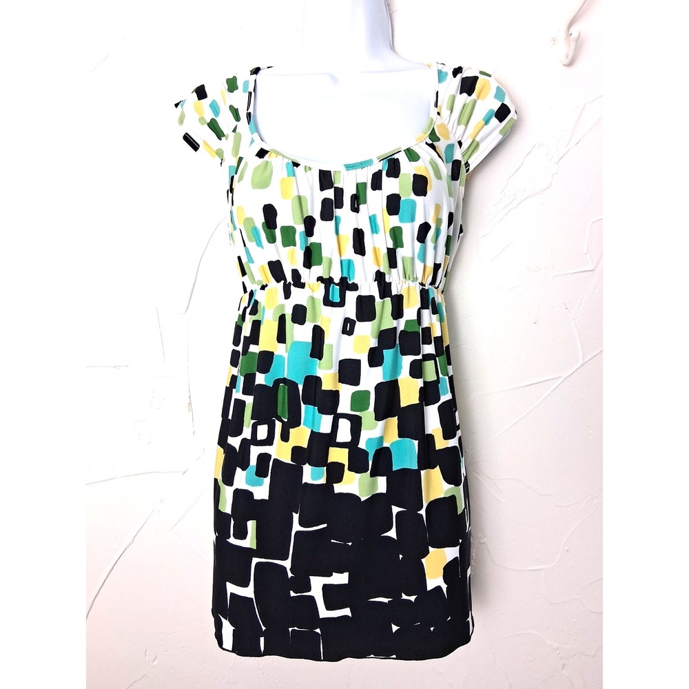 Y2K Wrapper Geometric Print Baby Doll Top Size Large Ties Back Feminine Bold